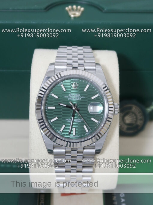 rolex datejust fluted green dial jubilee bracelet